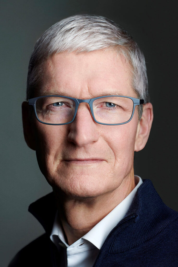 Retrato del empresario Tim Cook CEO de Apple